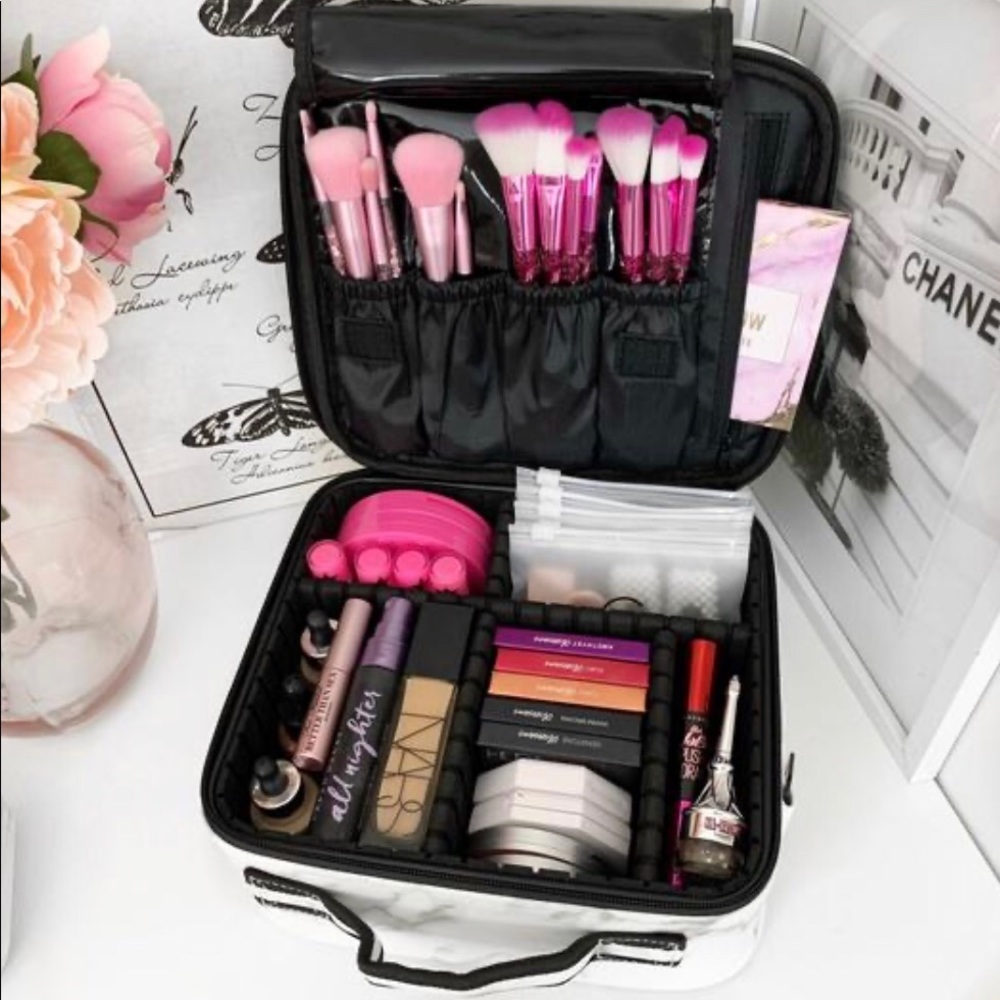 Vanity  makeup case
